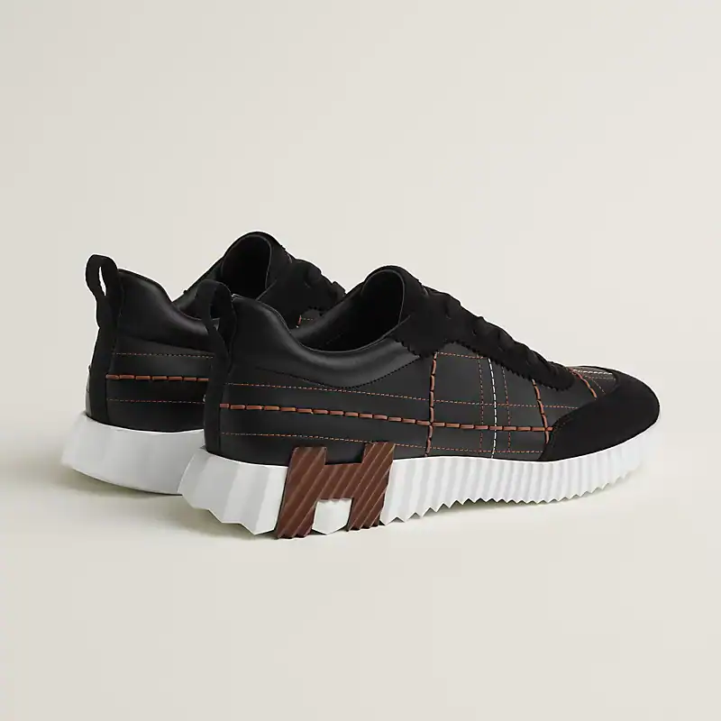 Bouncing Sneakers Blanc by Hermès with black and white design, stylish and comfortable for casual we.